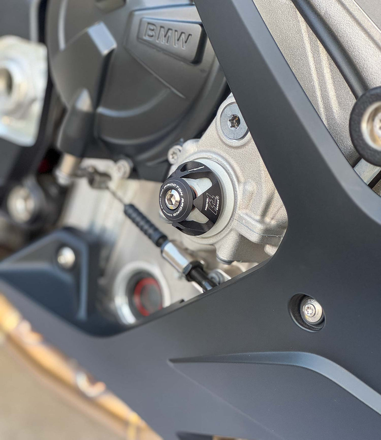 Engine Cover Slider F1 (1pc) BMW S1000 R (2020-on) - Right Side