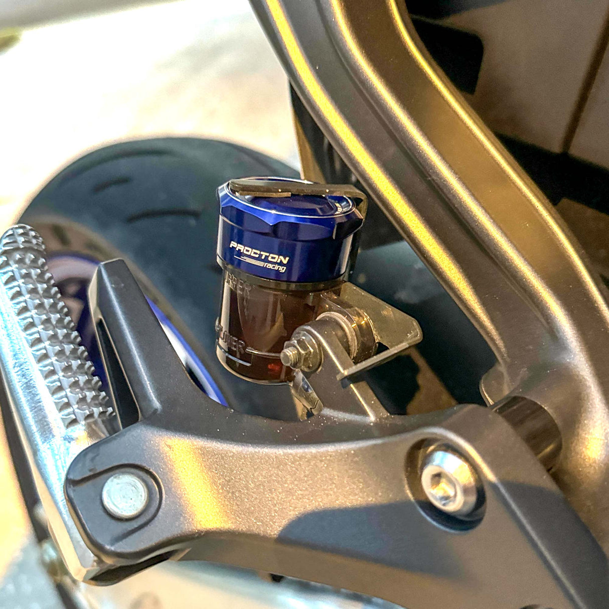 Procton Brake Fluid Reservoir Cap Universal