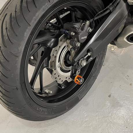 Procton F1 Swingarm Spools with Bracket - Yamaha