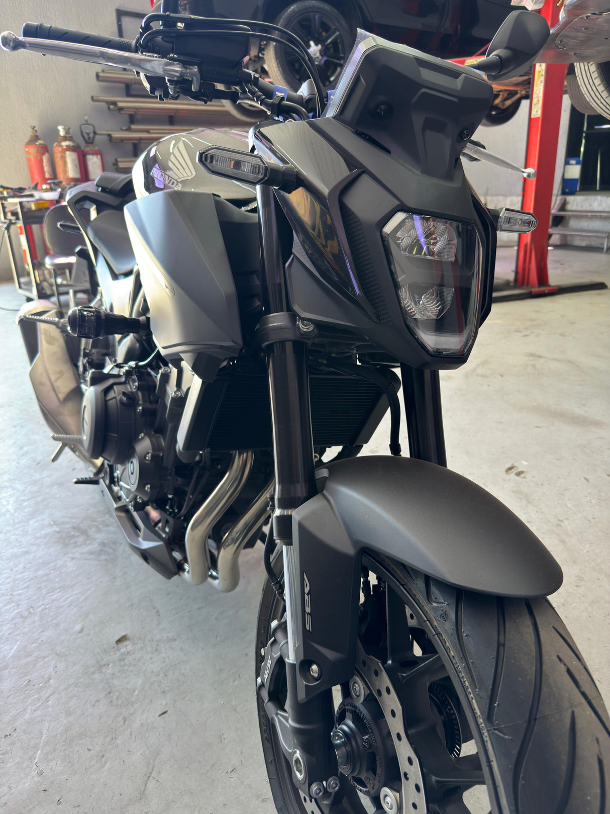 Honda - CB500 Hornet (2025-on) - Procton Racing Rotational Impact System – Frame Sliders F1