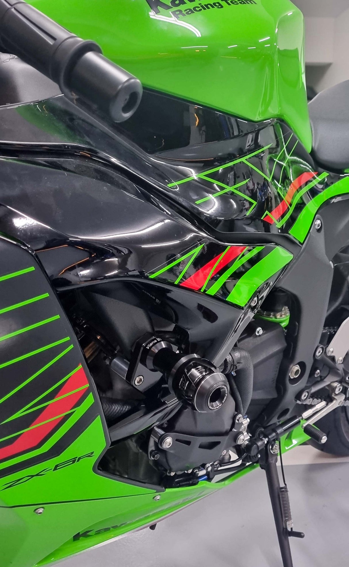 Kawasaki - ZX-6R 636 (2013-2023) - Procton Racing Rotational Impact System – Frame Sliders F1