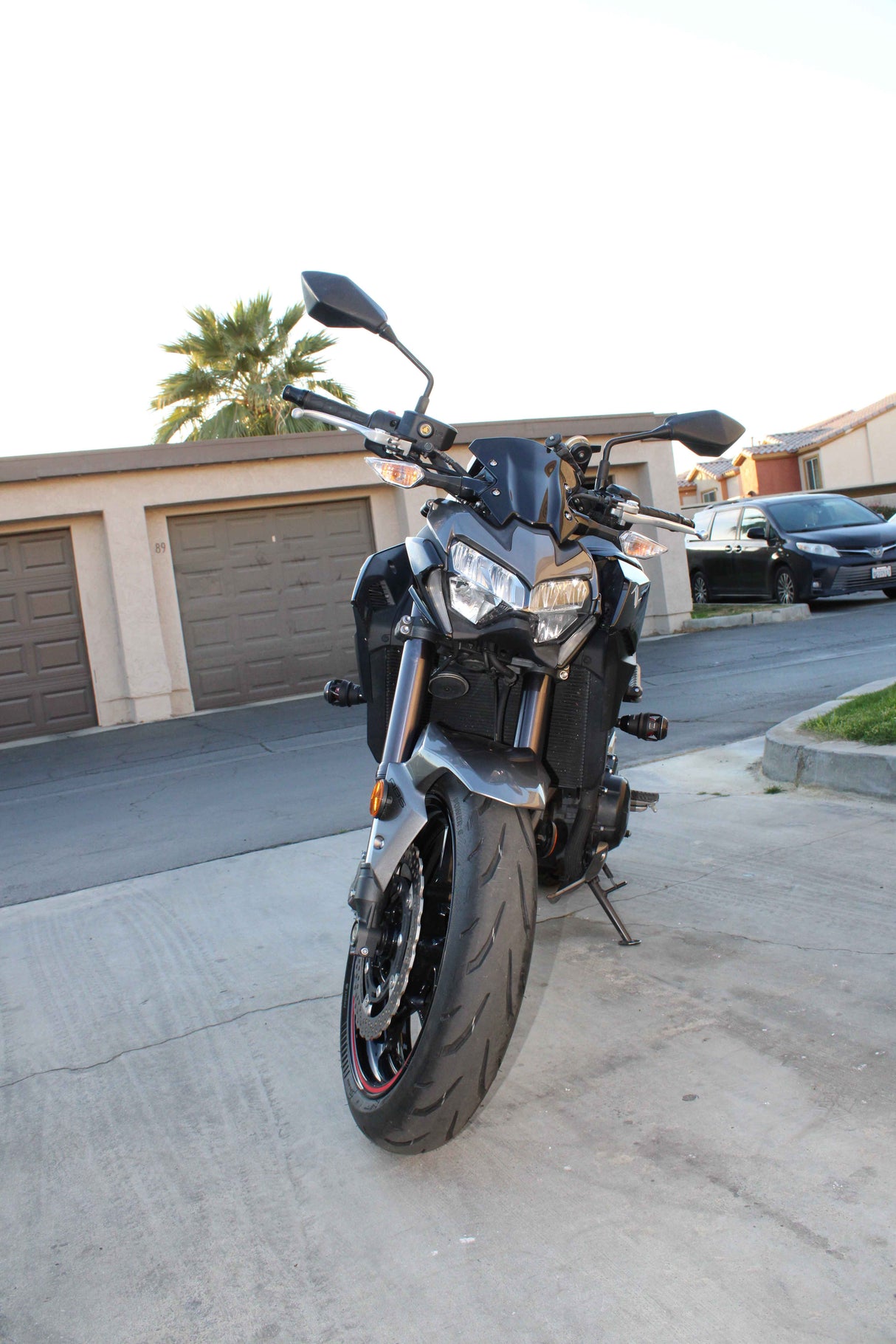 Kawasaki - Z900 /SE/R/RS CAFE (2017-on) - Procton Racing Rotational Impact System – Frame Sliders F1