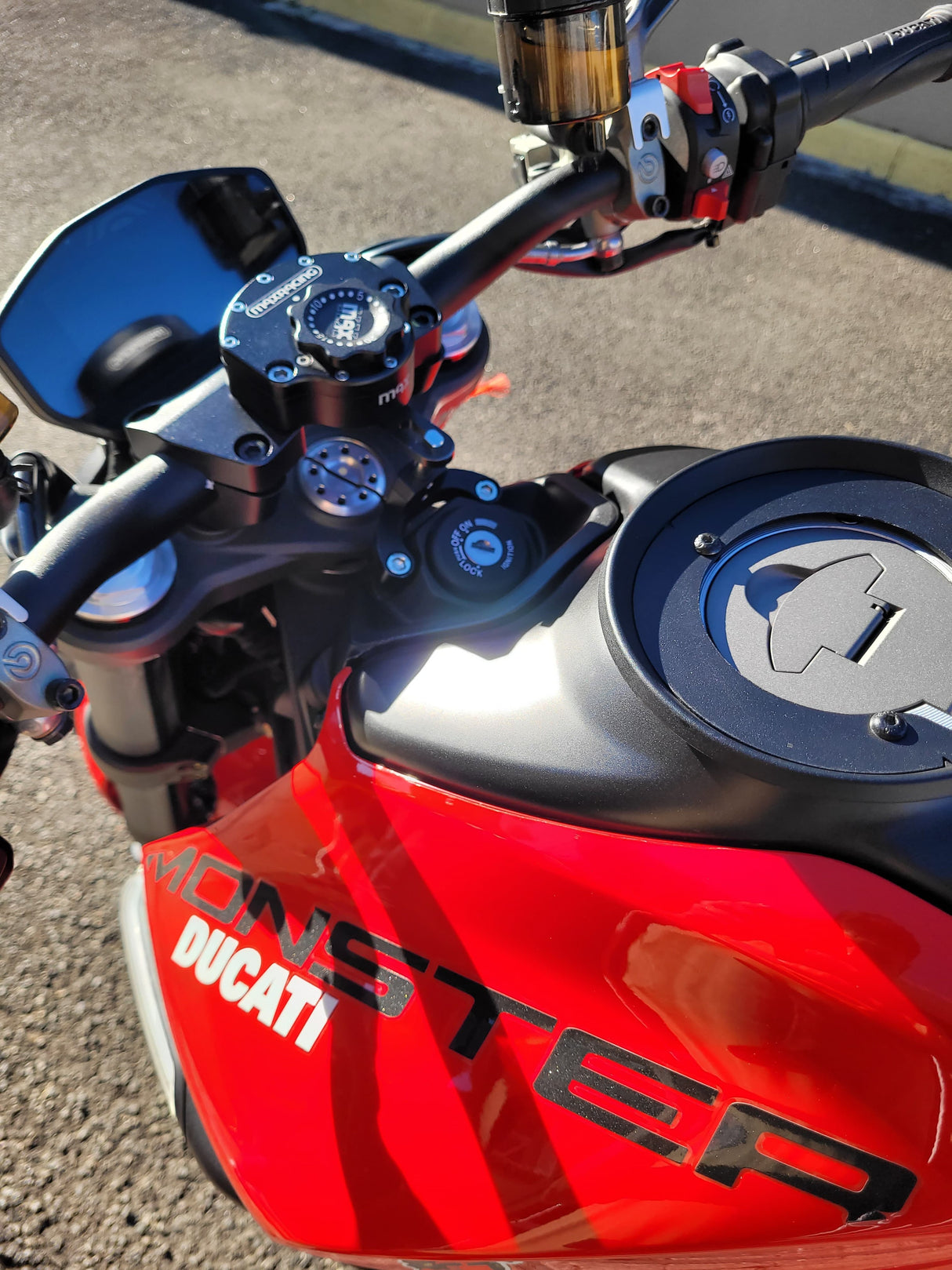 MaxRacing MAX20 Steering Damper - Ducati - Monster 937