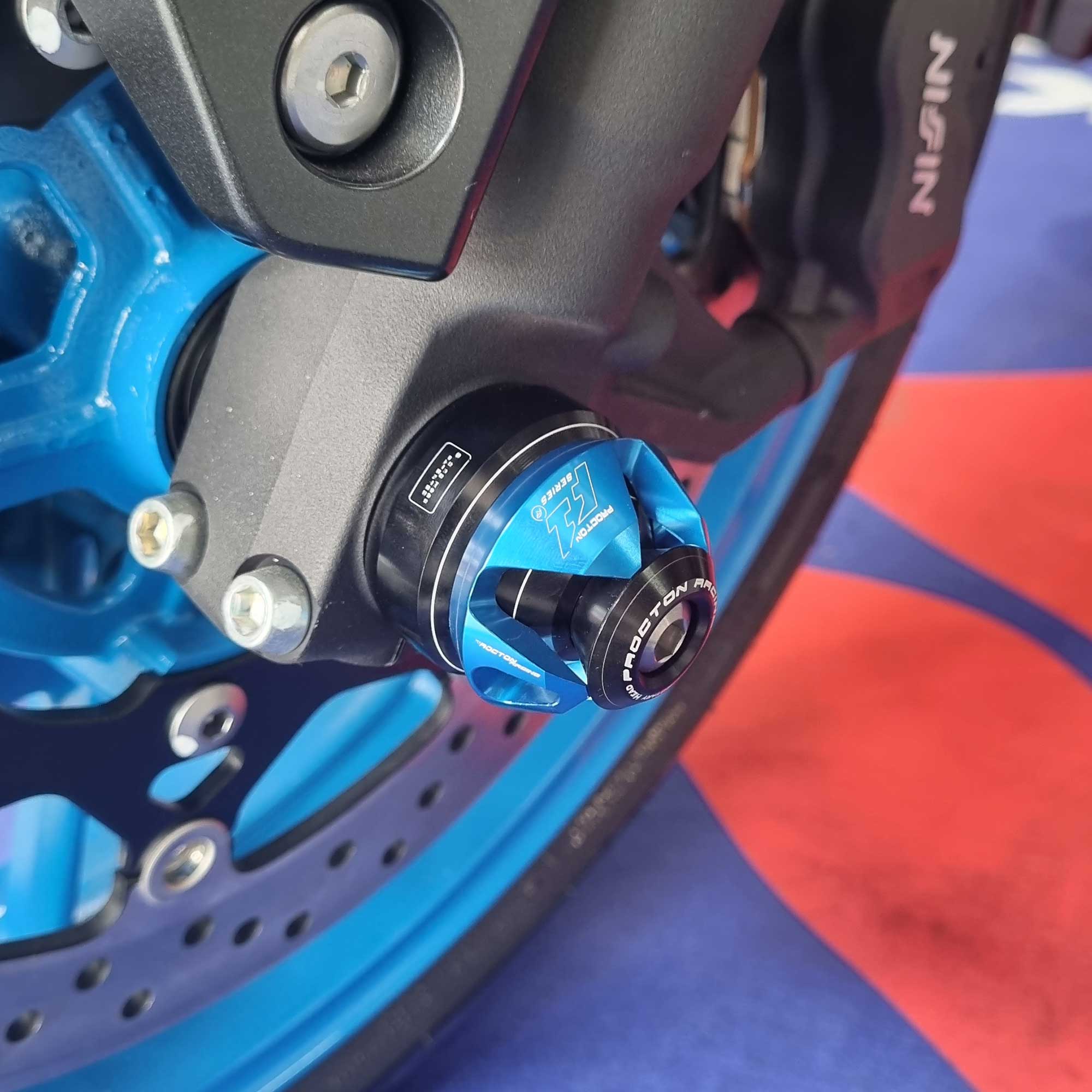 Procton F1 Front Axle Slider for Suzuki GSX-8S | GSX-8R (2024-up)