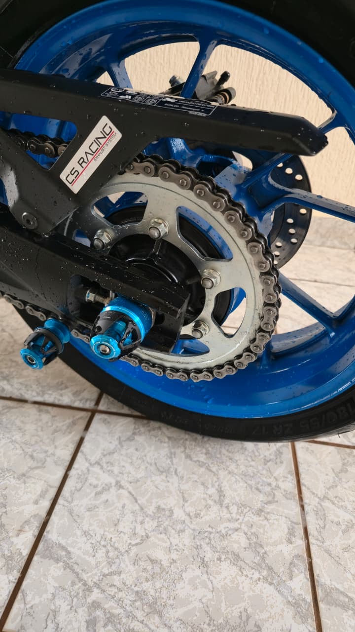 Procton F1 Swingarm Spools for Suzuki GSX-8S | GSX-8R | GSX-8T | GSX-8TT