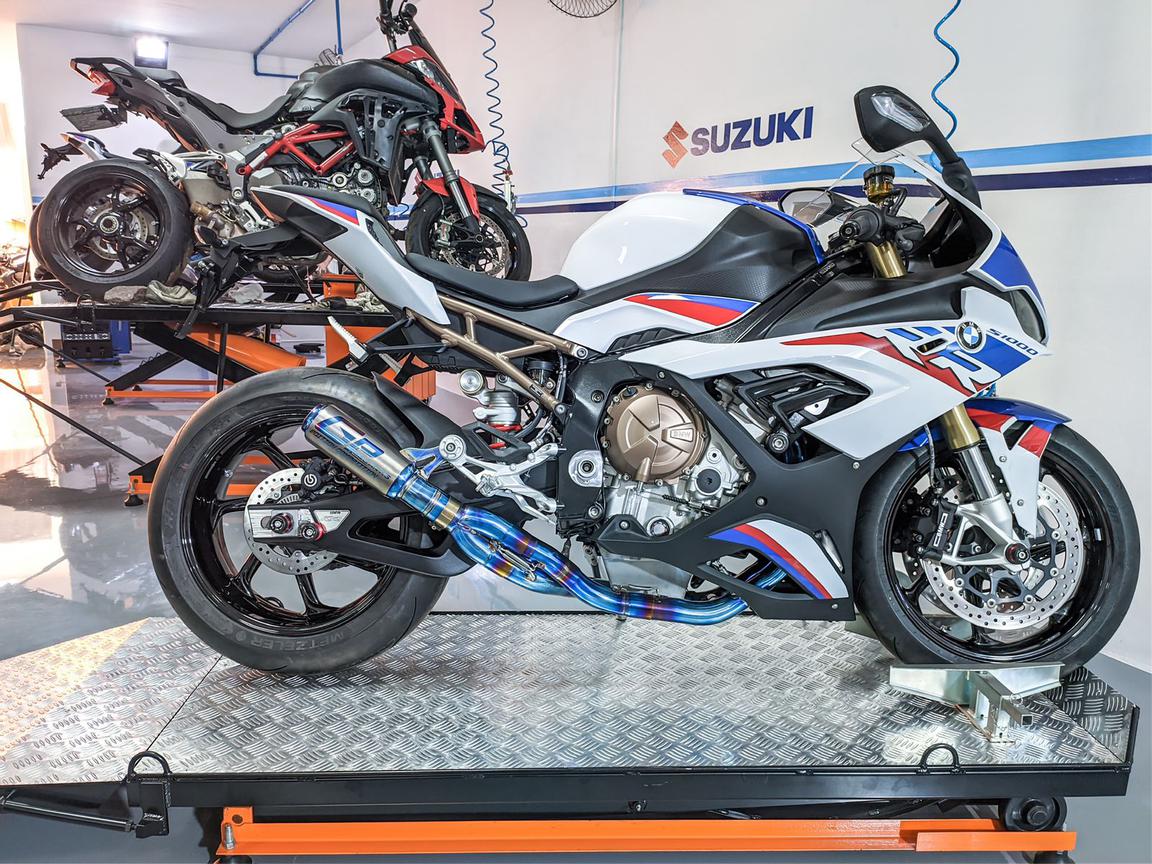 Lougan-RS - FULL TITANIUM EXHAUST RACING EDITION - BMW S1000RR (2020-2021)
