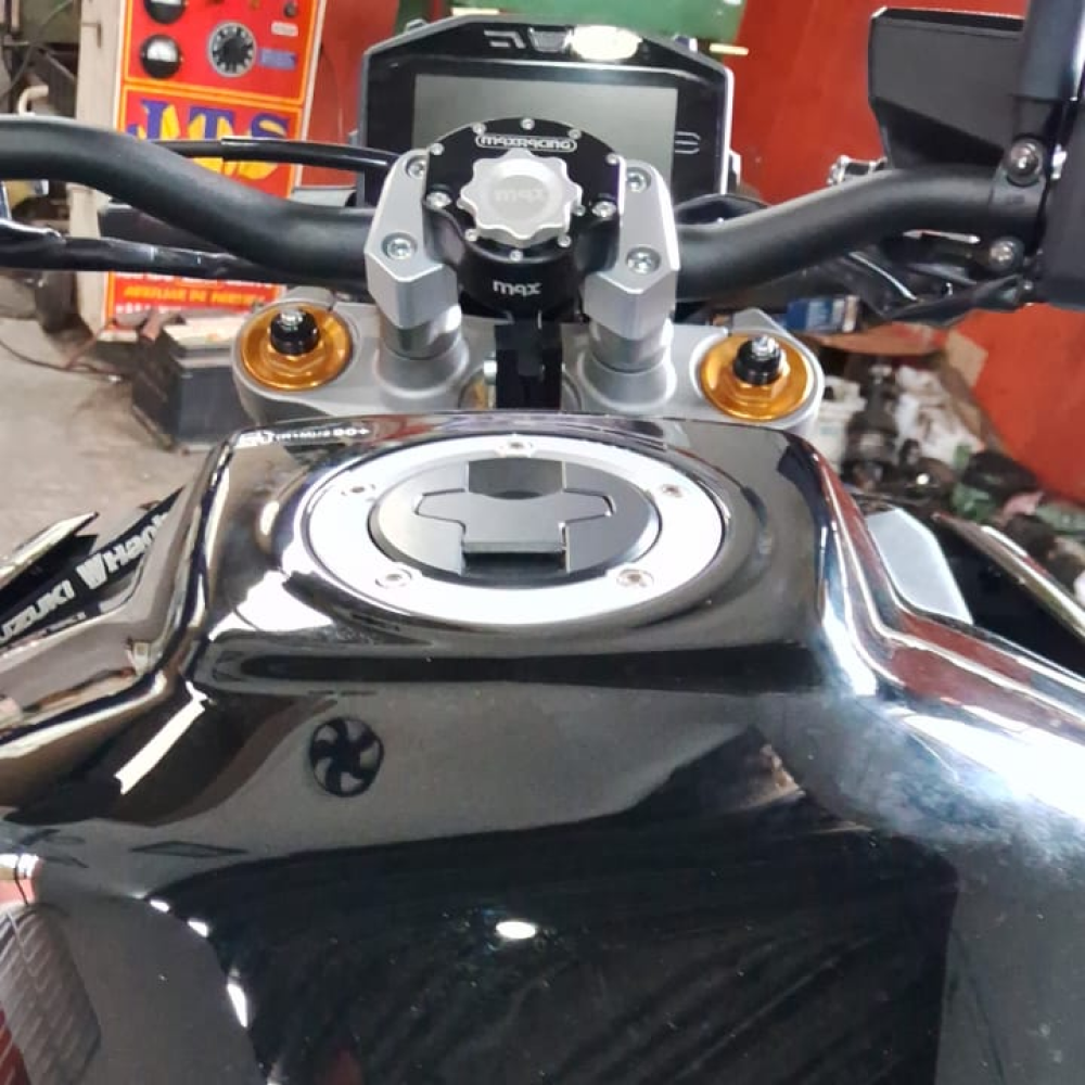 MaxRacing MAX20 Steering Damper for Suzuki