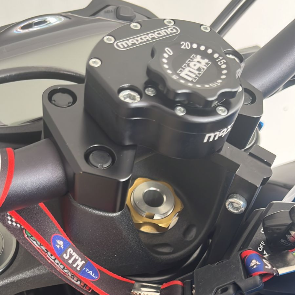 MaxRacing MAX20 Steering Damper for Suzuki