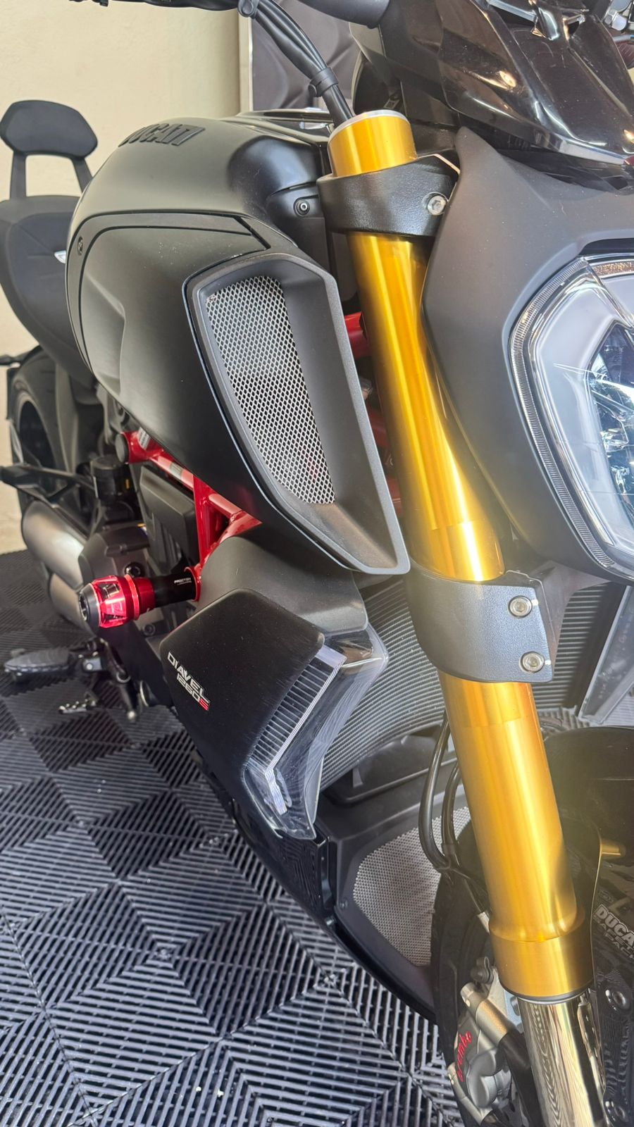 Ducati - XDiavel 2016-on - Procton Racing Rotational Impact System – Frame Sliders F1