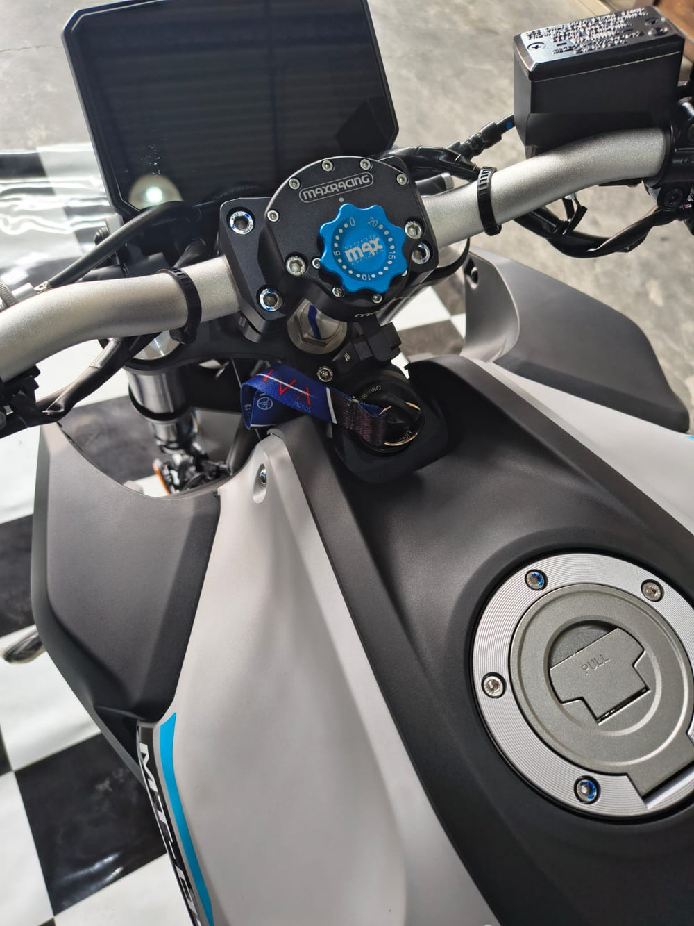 MaxRacing MAX20 Steering Damper - Yamaha - MT-07 (2025-on) - LCD Dash
